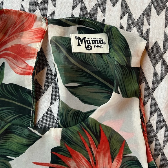 Show Me Your Mumu King Crop Top Small Paradise Found pattern - Picture 3 of 5